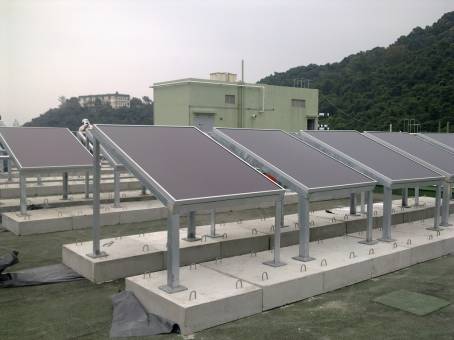 Shau Kei Wan Government Secondary School. The text above describes the image.